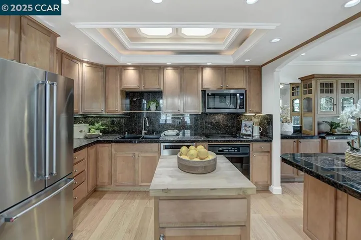 1900 Golden Rain Rd 2, Walnut Creek, California 94595