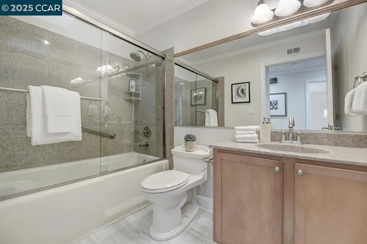 1900 Golden Rain Rd 2, Walnut Creek, California 94595