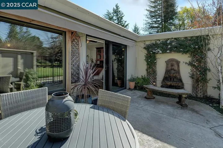 1900 Golden Rain Rd 2, Walnut Creek, California 94595