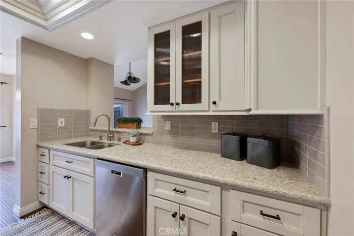 6615 Vista Loma, Yorba Linda, California 92886