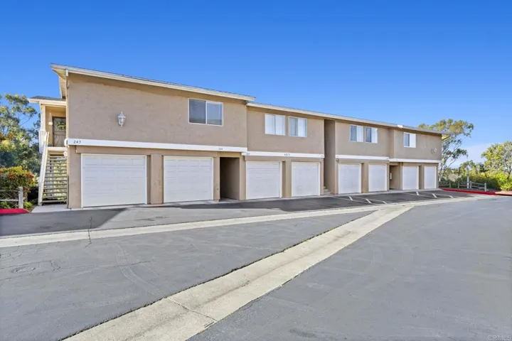 4213 La Pinata Way 245, Oceanside, California 92057