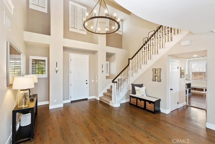 Sweeping Staircase