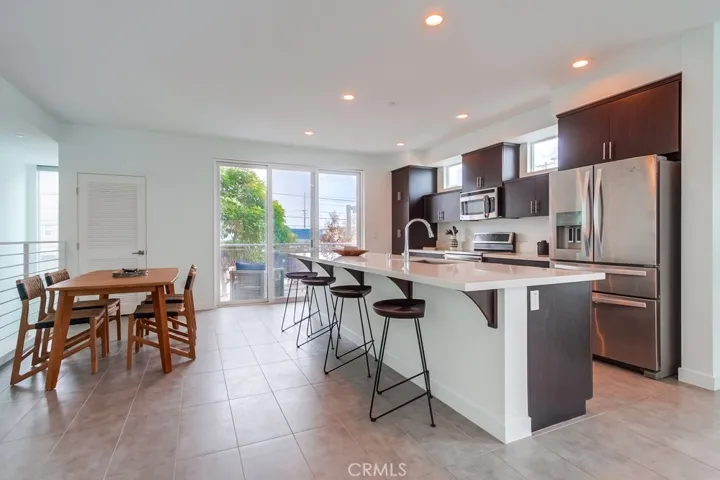 2015 Placentia Avenue, Costa Mesa, California 92627