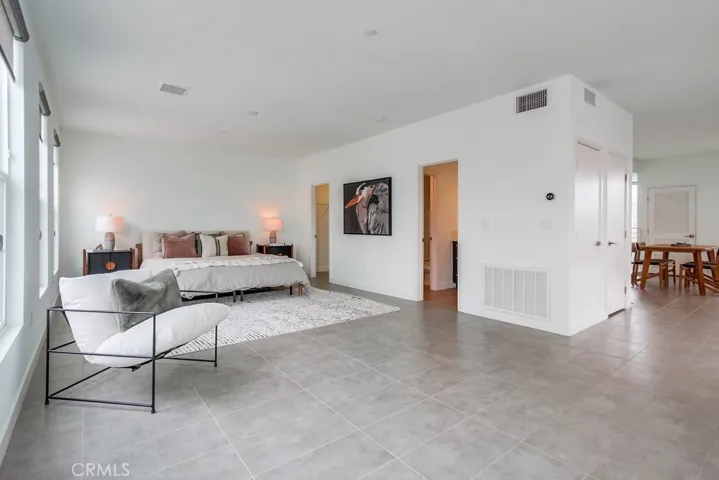 2015 Placentia Avenue, Costa Mesa, California 92627