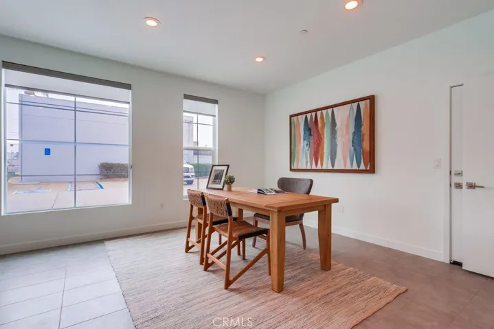 2015 Placentia Avenue, Costa Mesa, California 92627