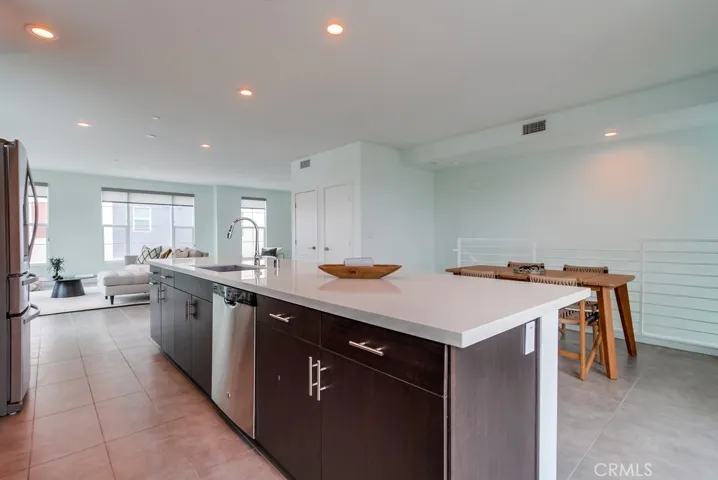 2015 Placentia Avenue, Costa Mesa, California 92627