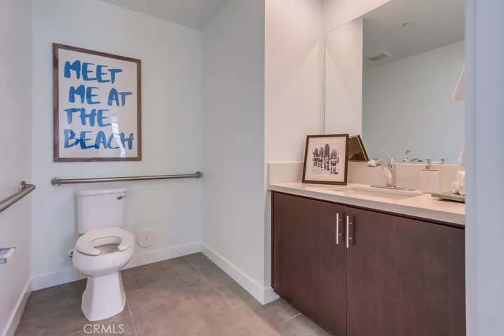 2015 Placentia Avenue, Costa Mesa, California 92627