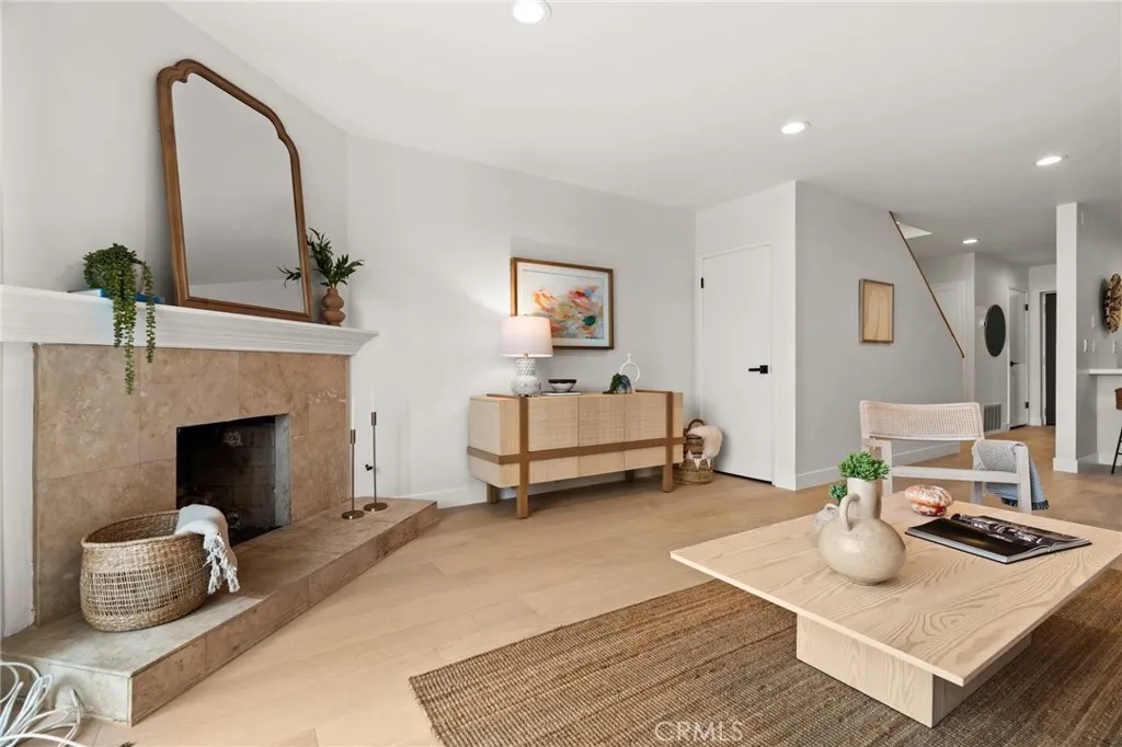 328 Culver Boulevard A, Playa Del Rey, California 90293 home-pic-4