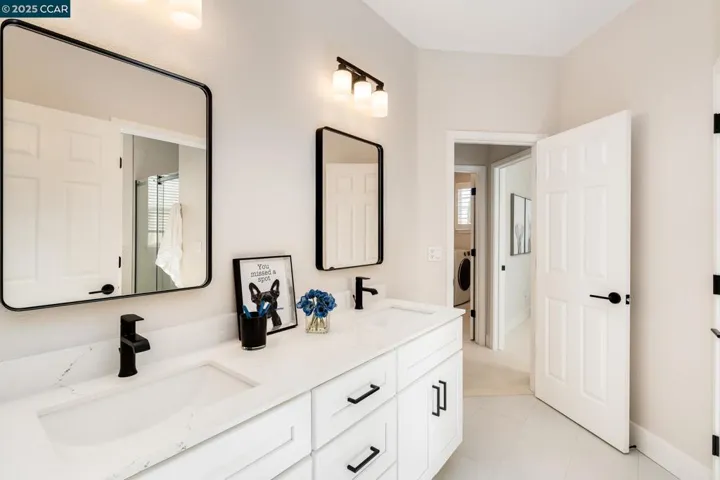 3103 S Bridgepointe Ln, Dublin, California 94568