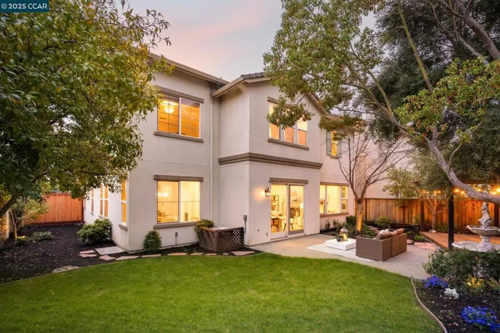 3103 S Bridgepointe Ln, Dublin, California 94568