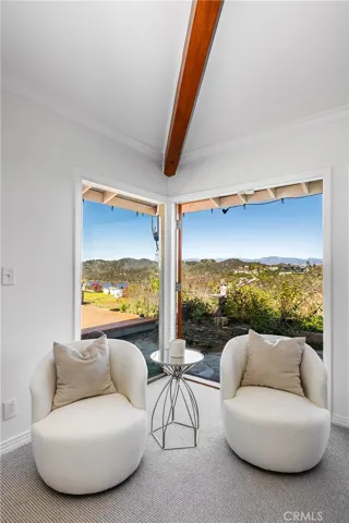 1420 Stradella Road, Los Angeles, California 90077