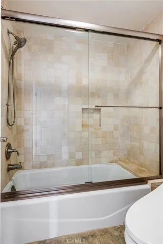 1420 Stradella Road, Los Angeles, California 90077