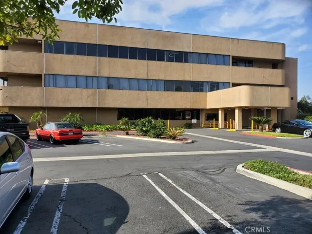 9042 Garfield Avenue, Huntington Beach, California 92646