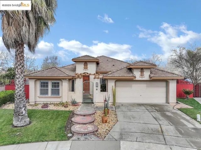 10061 Mosaic Way, Elk Grove, California 95757