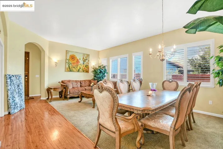 10061 Mosaic Way, Elk Grove, California 95757