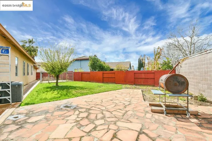 10061 Mosaic Way, Elk Grove, California 95757