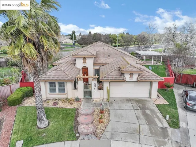 10061 Mosaic Way, Elk Grove, California 95757