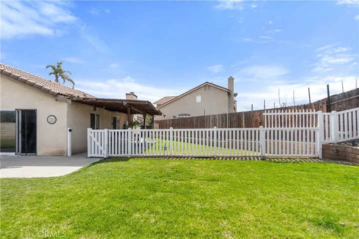 691 Avenida Capistrano, Colton, California 92324