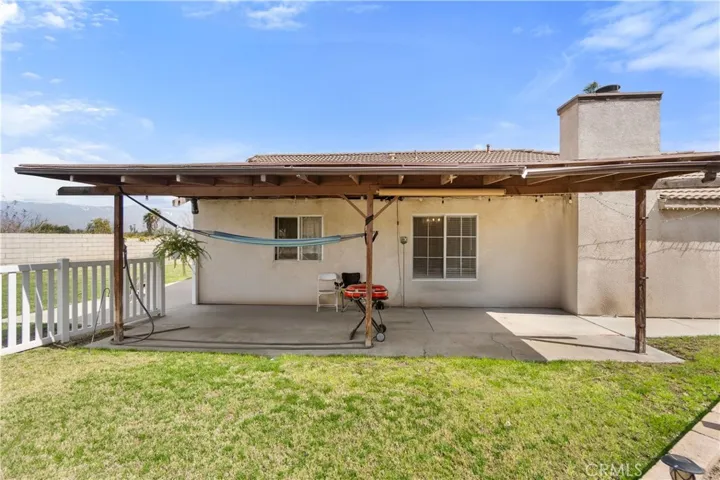 691 Avenida Capistrano, Colton, California 92324