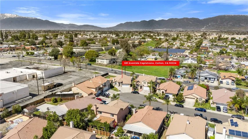 691 Avenida Capistrano, Colton, California 92324