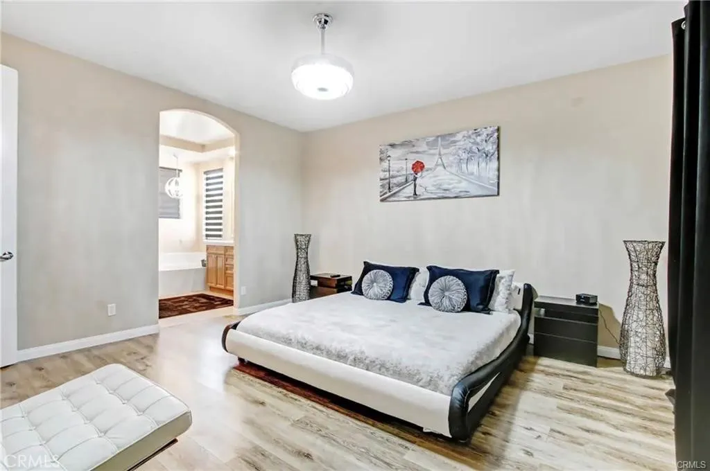 48620 Anastacia Court, Indio, California 92201 home-pic-2