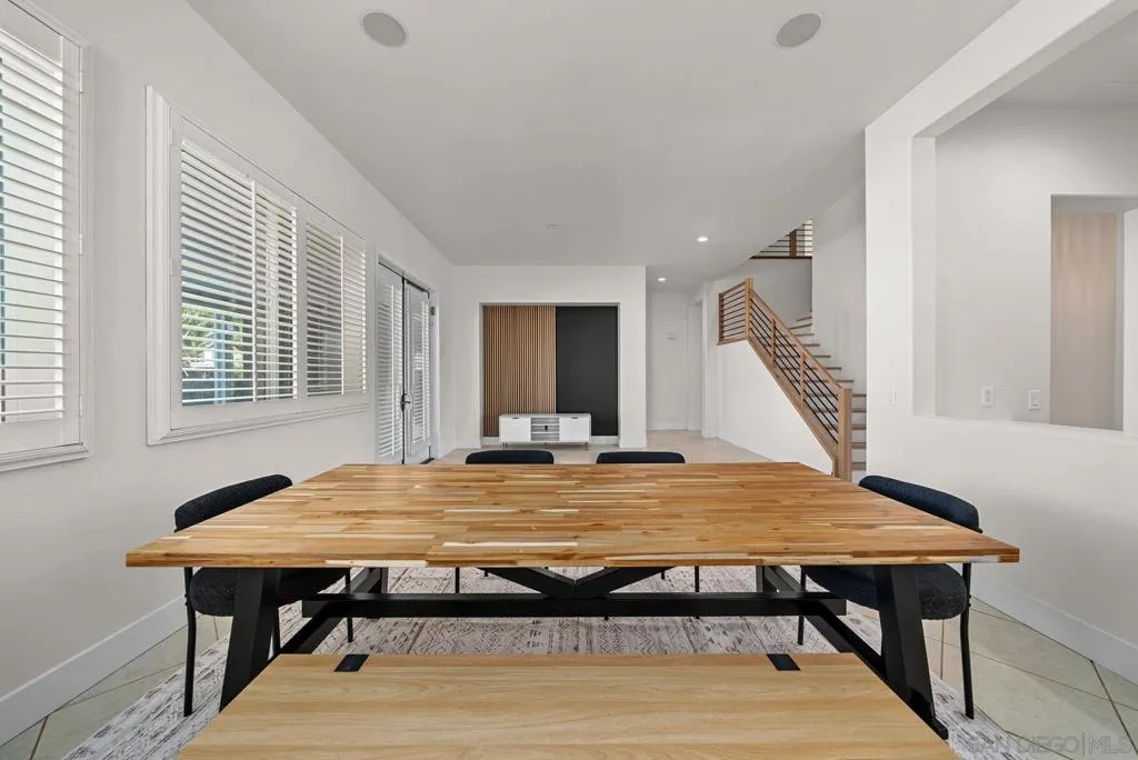 33950 Summit View Pl, Temecula, California 92592 home-pic-8