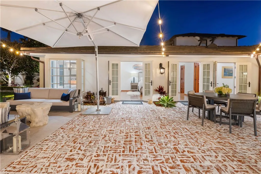 138 Emerald Bay, Laguna Beach, California 92651 home-pic-26