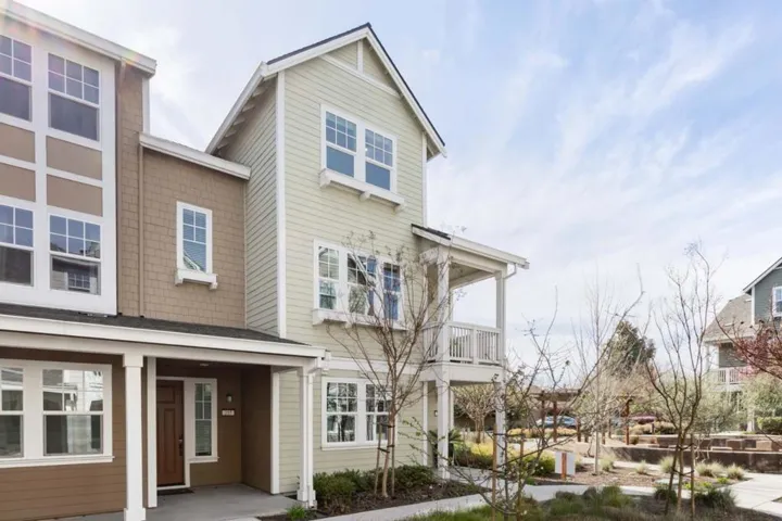 259 Orbit Way, Mountain View, California 94043