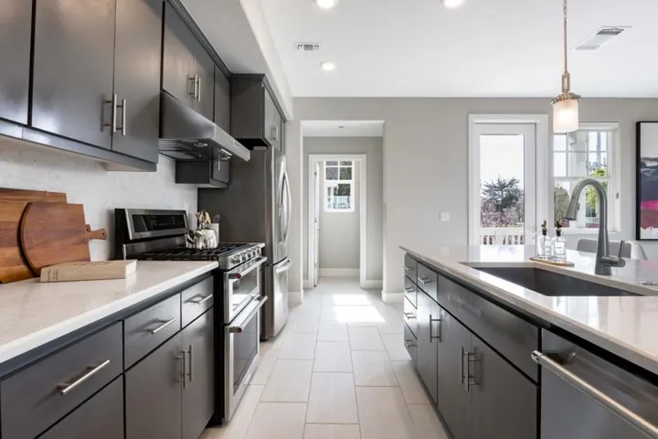 259 Orbit Way, Mountain View, California 94043