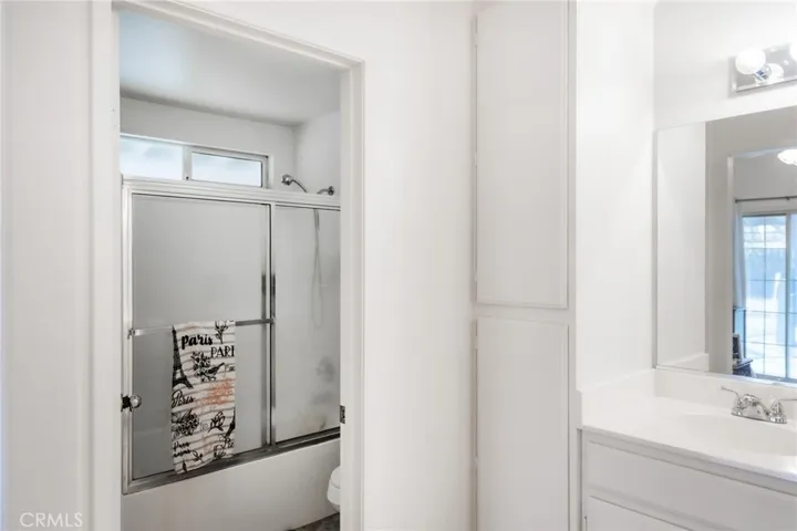 Shower/Tub combo