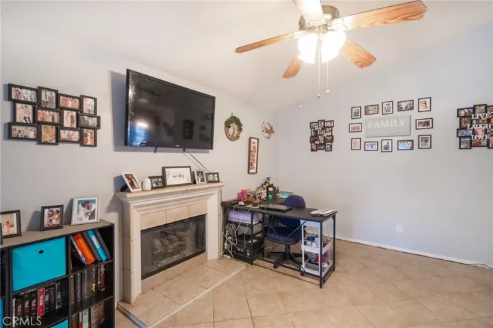 44475 Galicia Drive, Hemet, California 92544