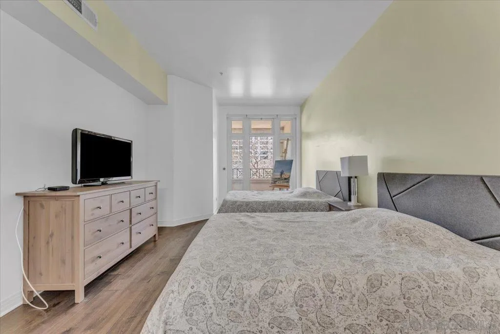 655 India St 223, San Diego, California 92101 home-pic-15