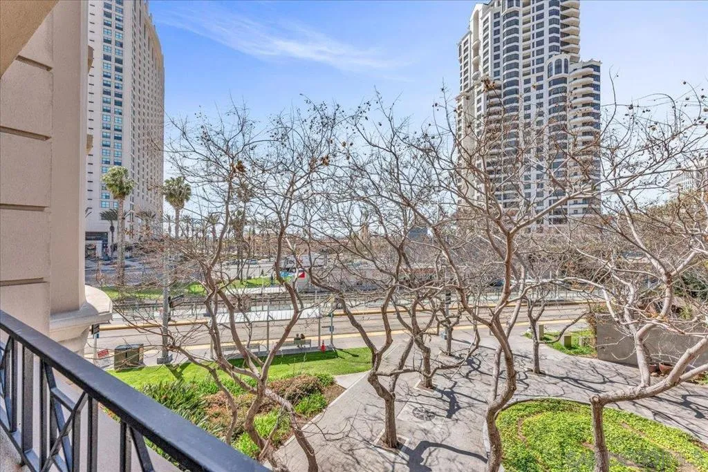 655 India St 223, San Diego, California 92101 home-pic-21