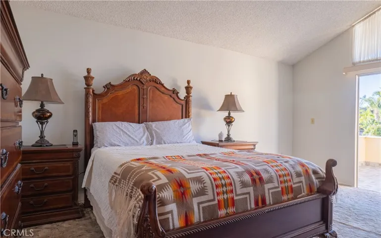 10520 Dora Street, Sun Valley, California 91352