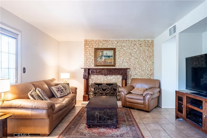 10520 Dora Street, Sun Valley, California 91352