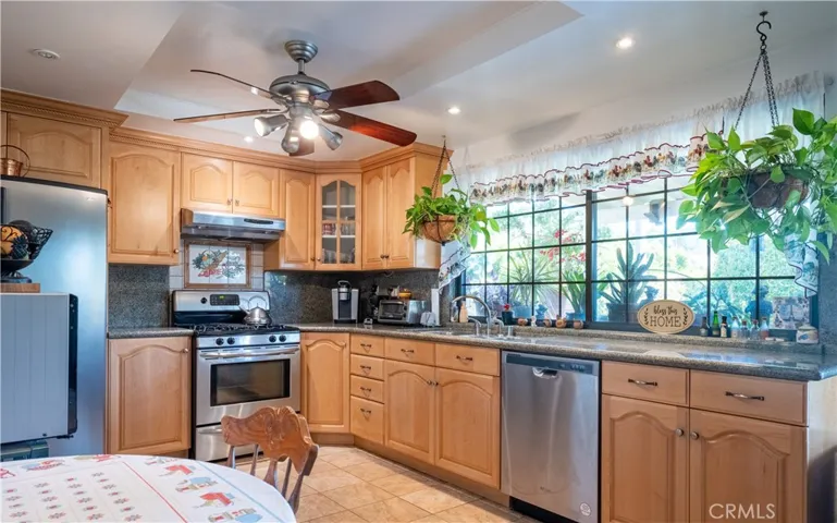 10520 Dora Street, Sun Valley, California 91352