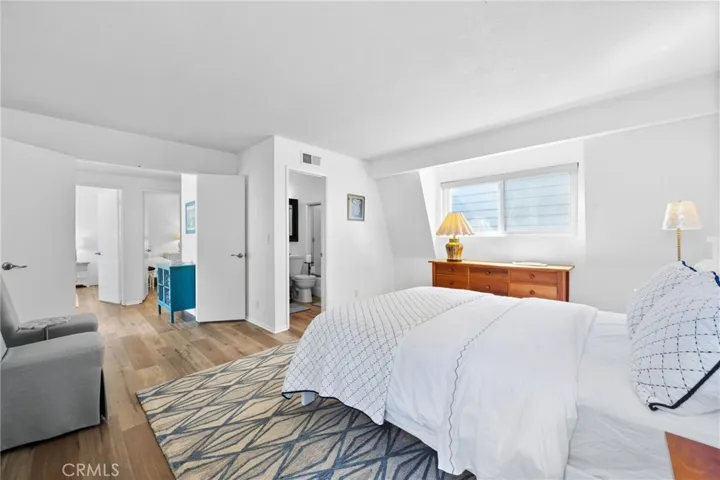 602 Marguerite Avenue, Corona Del Mar, California 92625