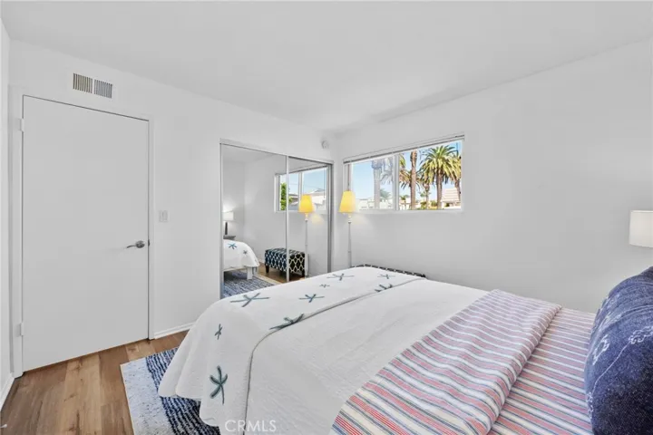 602 Marguerite Avenue, Corona Del Mar, California 92625