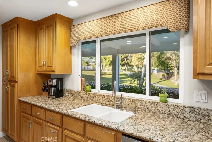 kitchen with view of back yard
