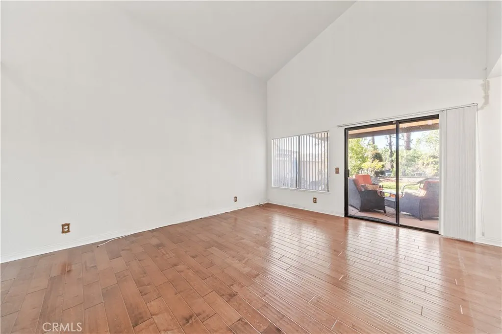 33 Edgebrook Drive, Phillips Ranch, California 91766 home-pic-2