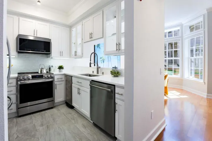 230 Bryant Street 4, Mountain View, California 94041