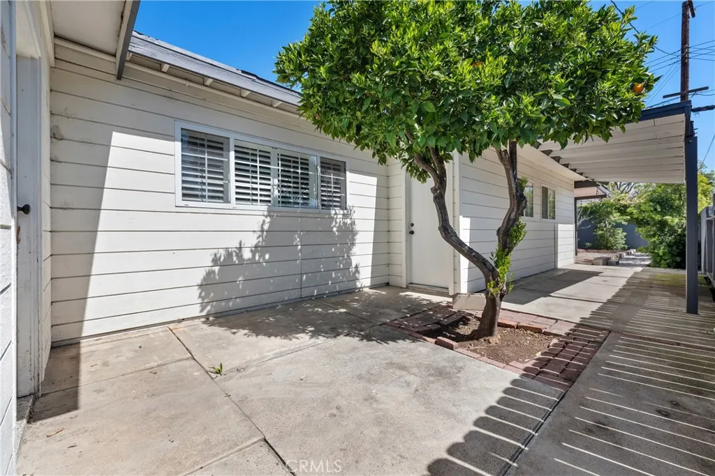 2049 N Chouteau Street, Orange, California 92865 home-pic-25