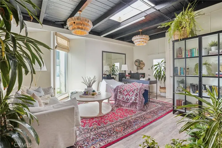 1107 S Pacific Coast, Redondo Beach, California 90277