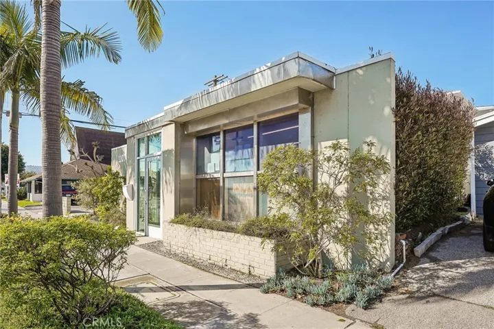 1107 S Pacific Coast, Redondo Beach, California 90277