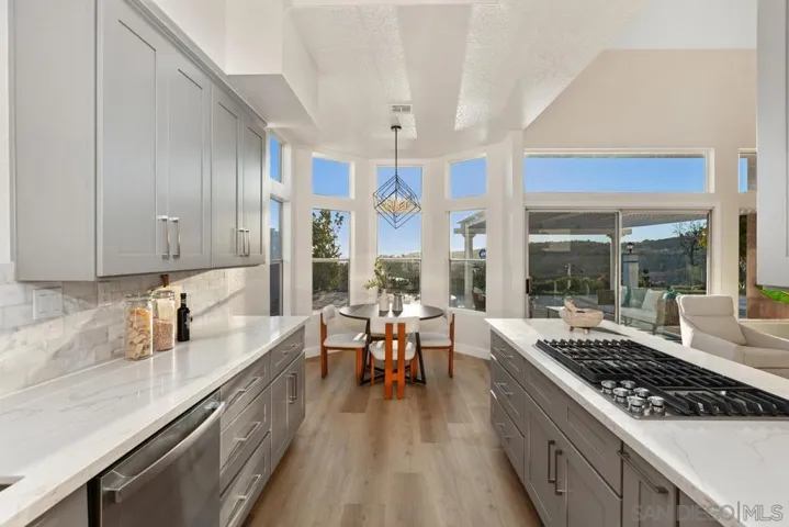 10784 Sunset Ridge Dr, San Diego, California 92131