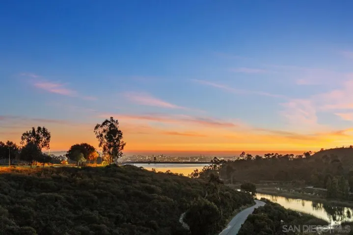 10784 Sunset Ridge Dr, San Diego, California 92131