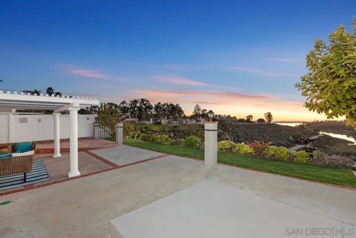 10784 Sunset Ridge Dr, San Diego, California 92131