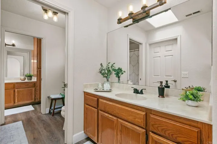 16898 Whispering Oaks Lane, Ramona, California 92065