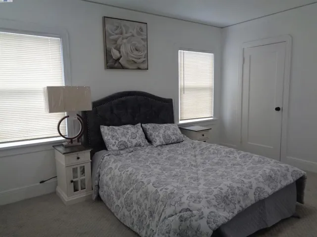 7345 Holly St, Oakland, California 94621