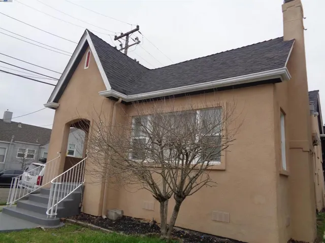 7345 Holly St, Oakland, California 94621